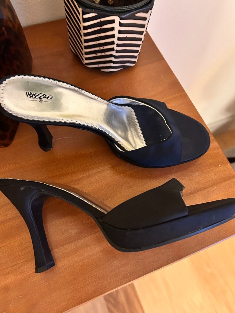 Mossimo Y2K, black heels, size 9